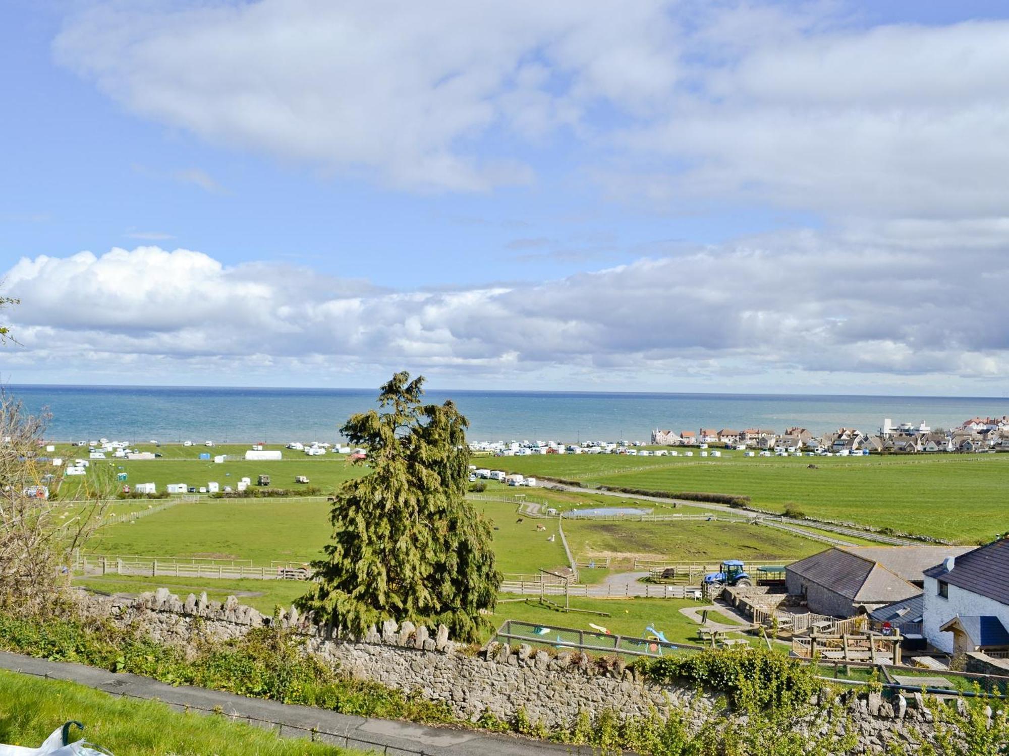 Granary Cottage Penrhyn Bay Esterno foto